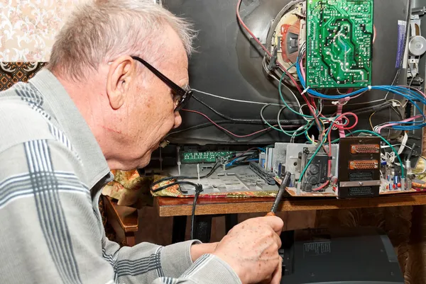 Expert Intex LED TV repair with quality replacement parts